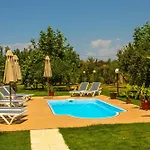 Blue Wave With Pool 100m From The *