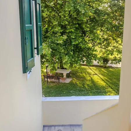 Apartament Blue Wave With Pool 100m From The Karousádes