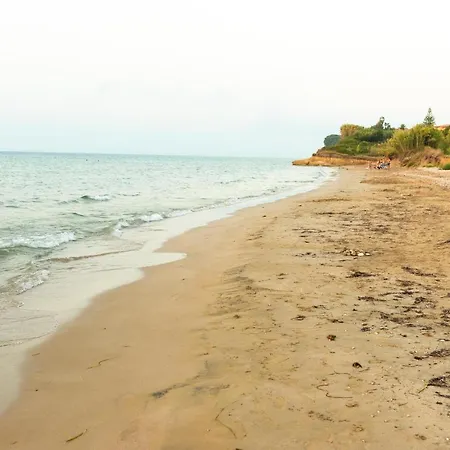 Blue Wave With Pool 100m From The Appartamento Karousádes