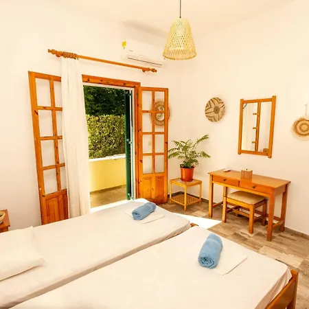 Blue Wave With Pool 100m From The * Karousádes