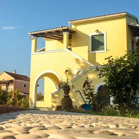 Apartment Blue Wave With Pool 100m From The *