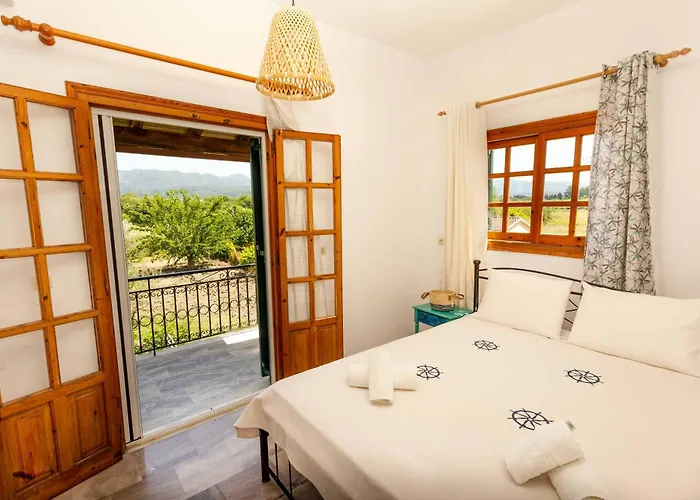 Appartamento Blue Wave With Pool 100m From The Karousádes