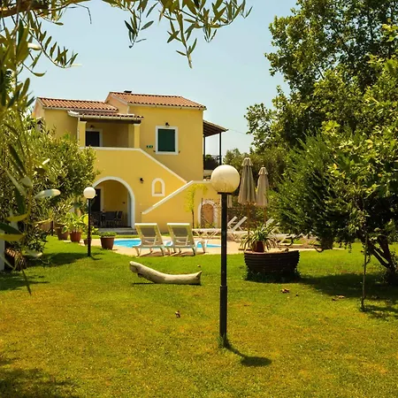 Blue Wave With Pool 100m From The * Karousádes