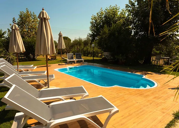 公寓 Blue Wave With Pool 100m From The Karousádes